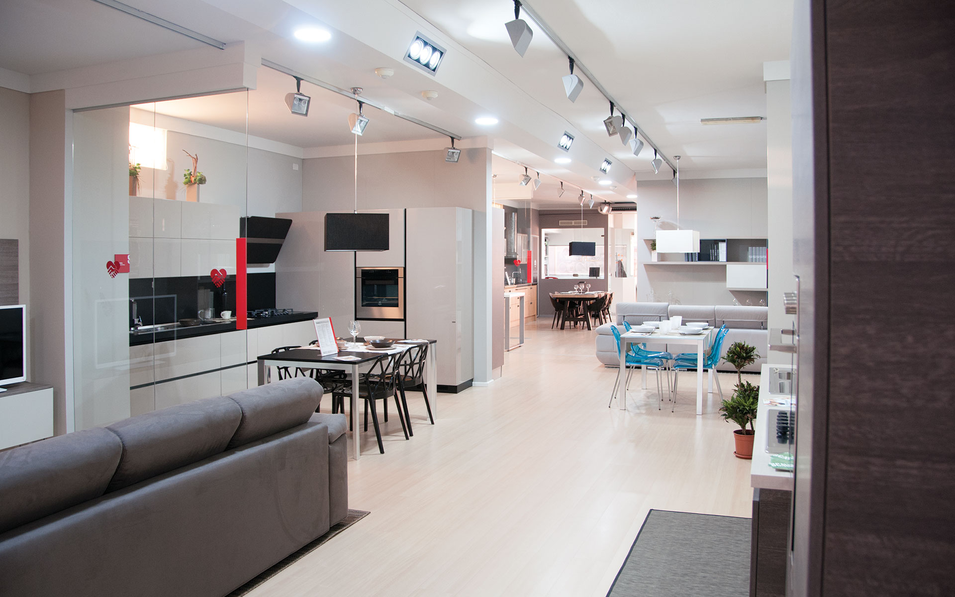 Cucine e Arredamenti a Caserta Cucinamia 0823 968208 Cucine e Arredamenti a Caserta Cucinamia 0823 968208